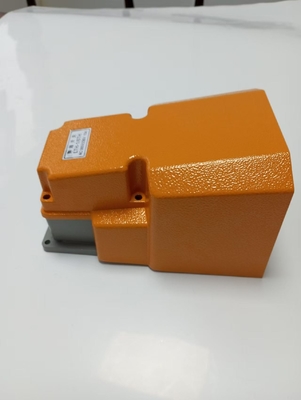 comprar Instalación de cables y montaje de interruptores de pie para componentes de control de plataforma de elevación de empuje AWP Fabricación en línea