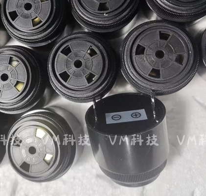 Genie 39540GT Alarma, 24V, enchufe de pin plano para la caja de control de la plataforma