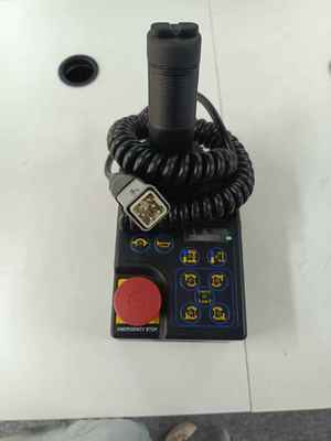 PCU-V9 Caja de control de elevación de tijeras de rastreo con sistema de desarrollo propio